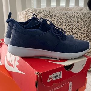 NIKE JUVENATE PRM SIZE 10 EUC WORN ONCE
